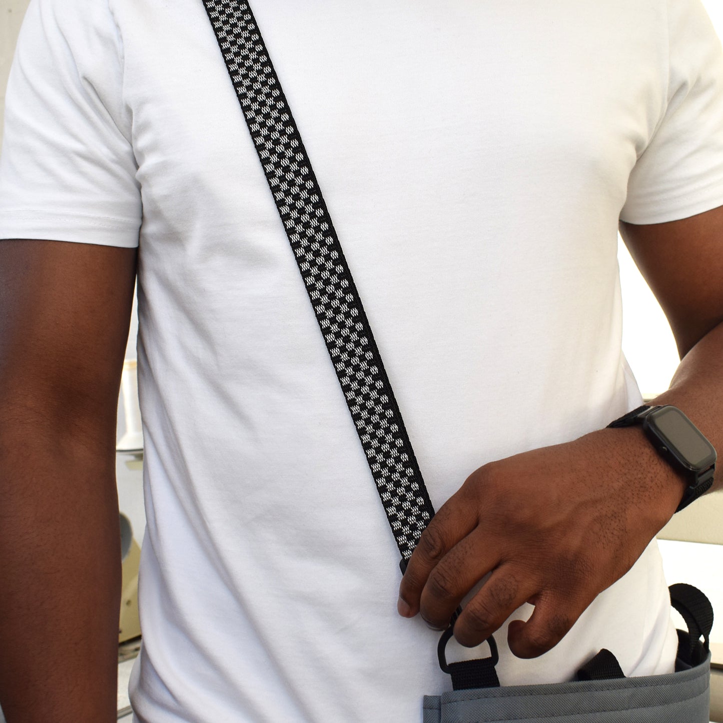 Universal Adjustable Shoulder Strap 25mm BLACK & WHITE CHECKERED