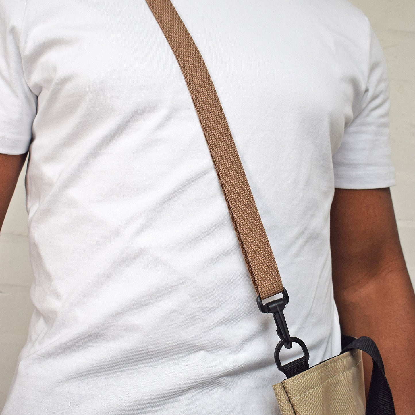 Universal Adjustable Shoulder Strap 25mm SAND
