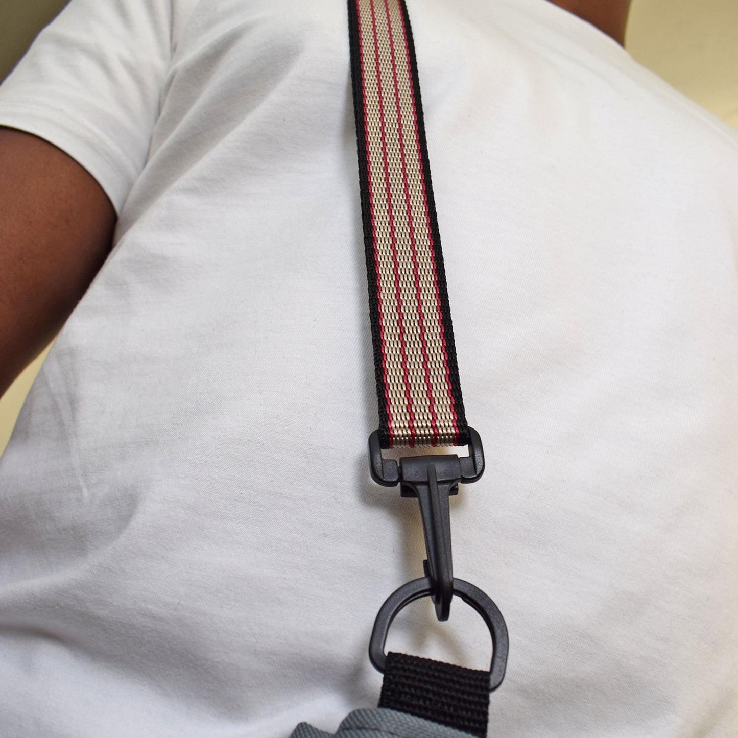 Universal Adjustable Shoulder Strap 25mm | RED & SAND PINSTRIPE