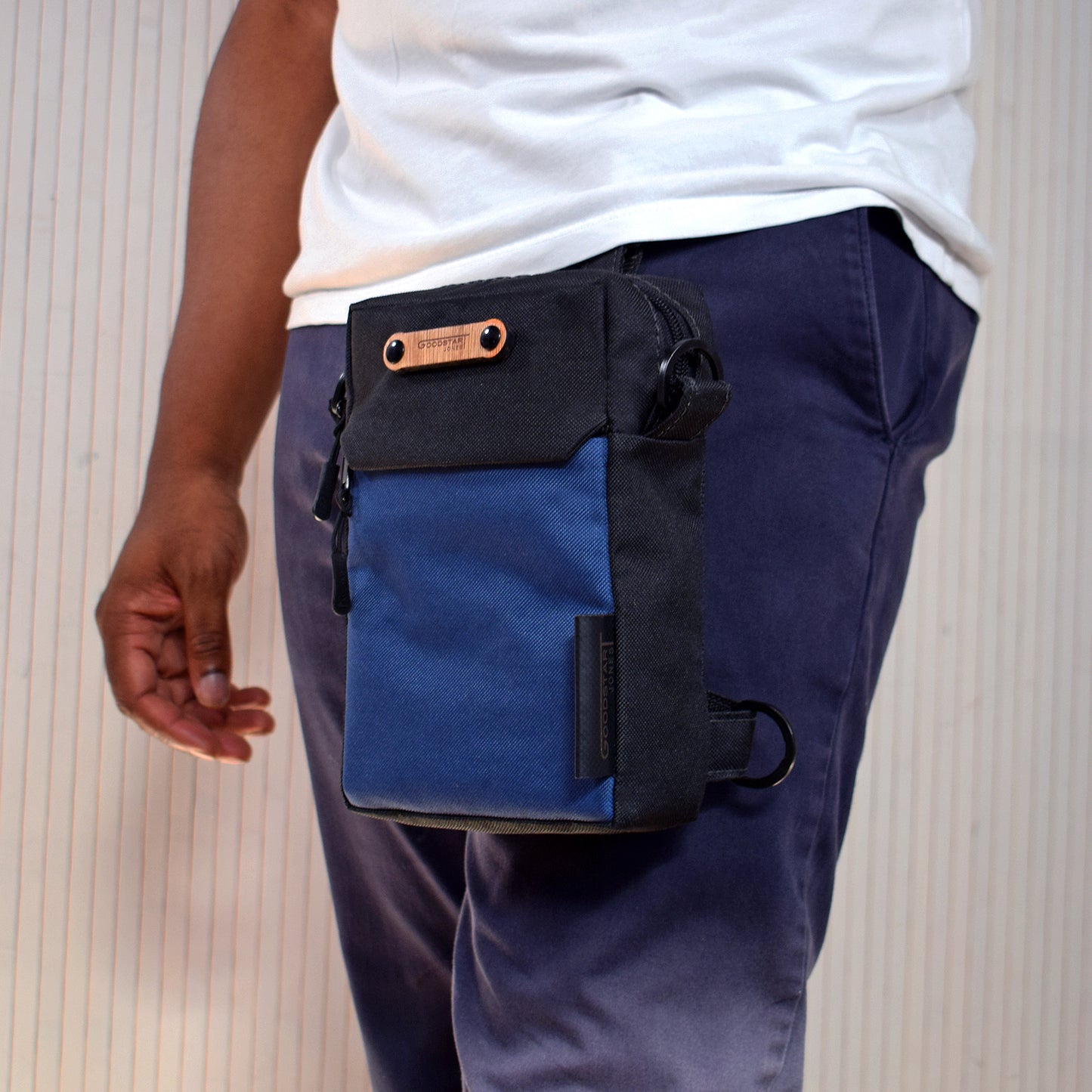 Crossbody Utility Pouch NAVY