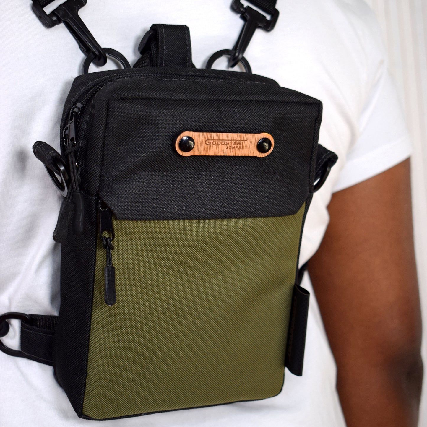 Crossbody Utility Pouch OLIVE