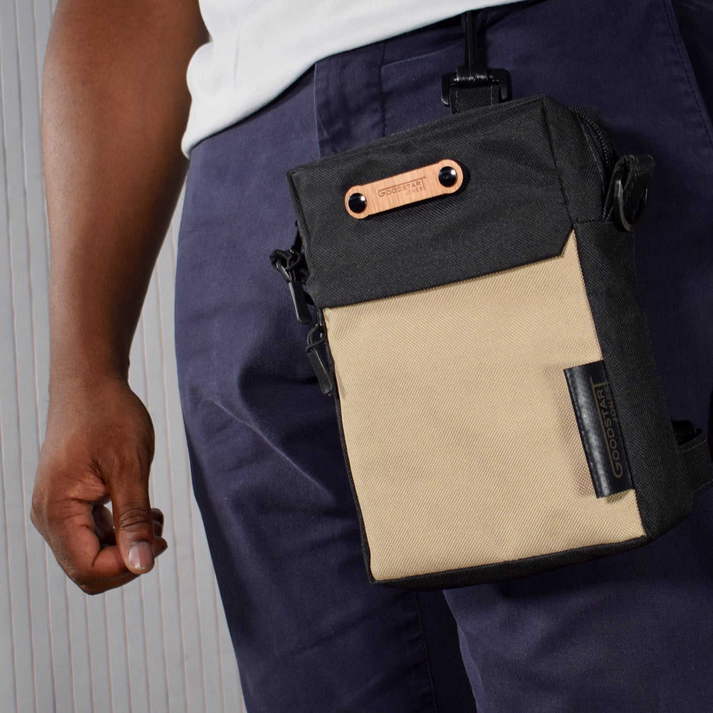 Crossbody Utility Pouch SAND